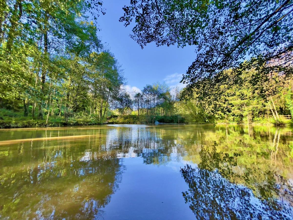 Conkers Lodge For 6 With Hot Tub & Secluded Decking - Spa Resort In Devon Chudleigh 外观 照片